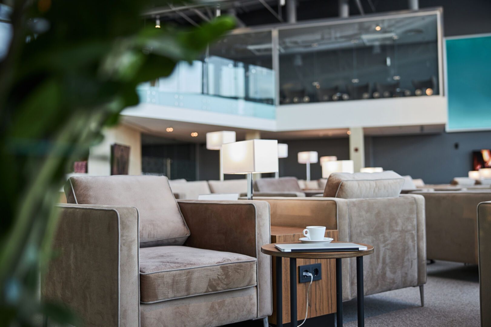 How to Access Premium Lounges: Memberships. Credit Cards, and More